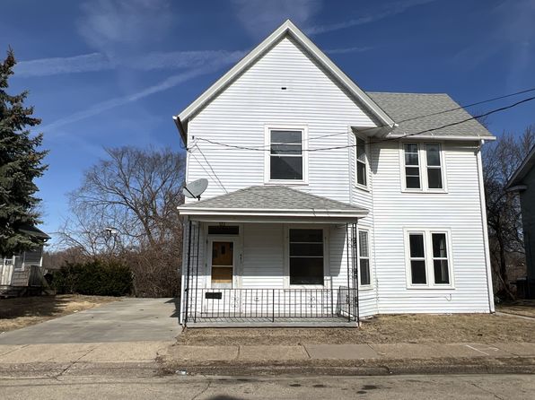 451 W 16th St, Dubuque, IA 52001