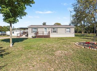 3536 W Hogan Rd, Pentwater, MI 49449