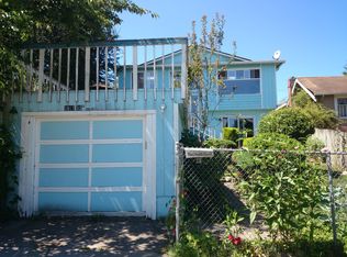5917 32nd Ave SW, Seattle, WA 98126