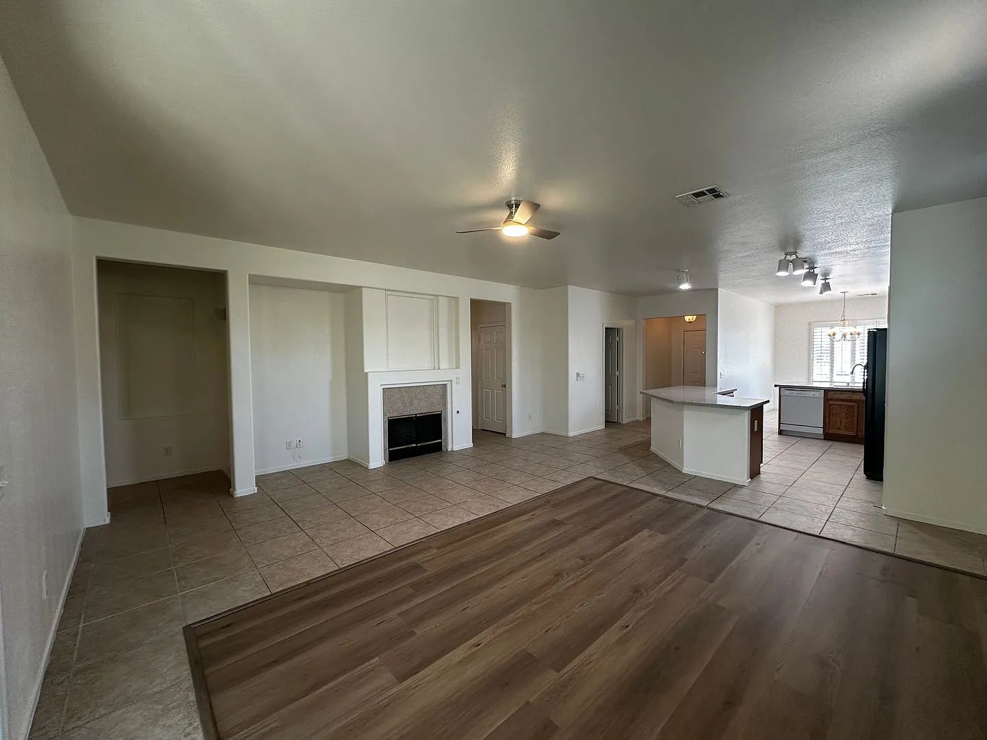 Autumn Ridge At Summerlin-Phas — Photo 4