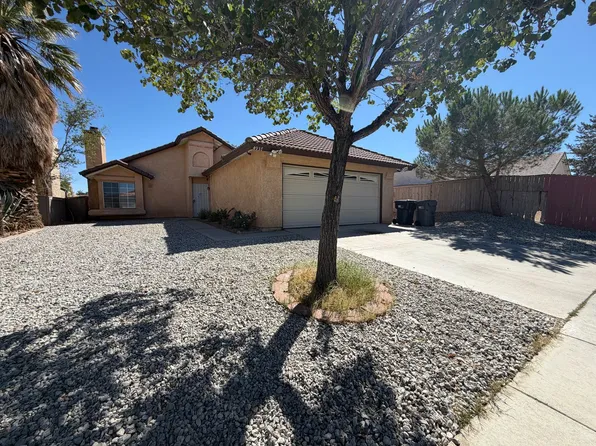 4937 Sunburst Dr, Palmdale, CA 93552