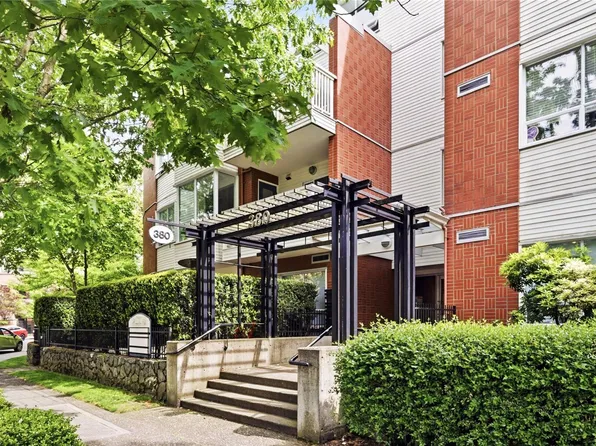 380 Waterfront Cres #409, Victoria, BC V8T 5K3