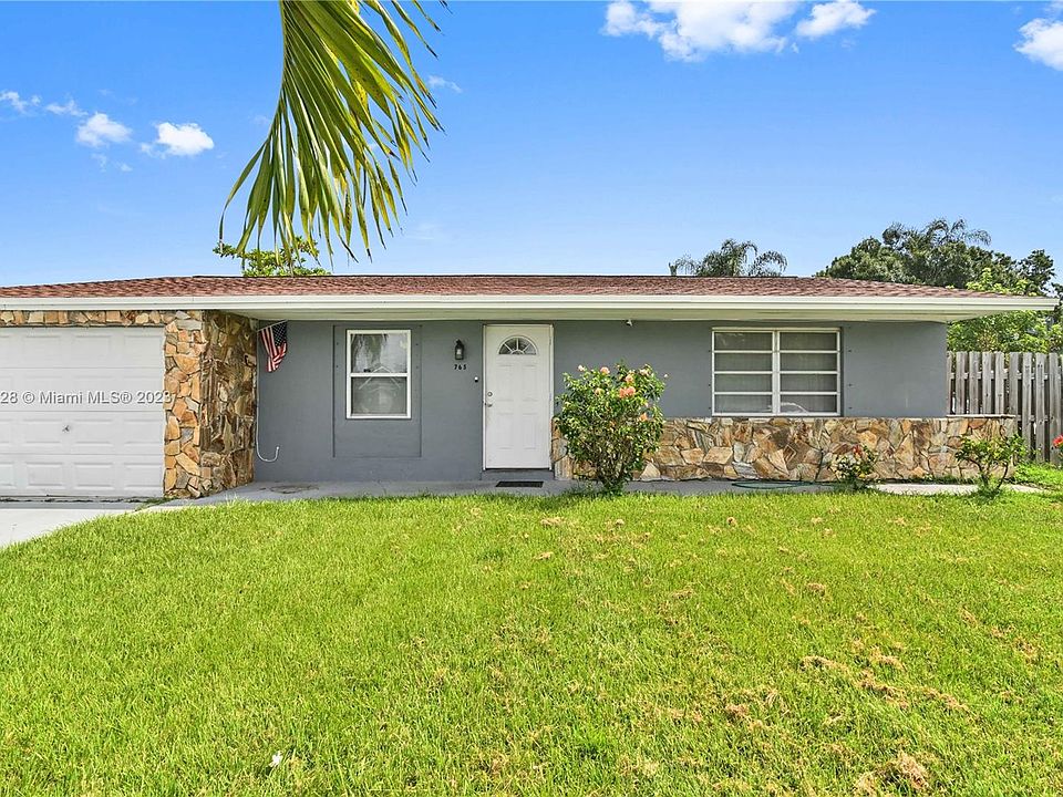 1st image of 765 E Prima Vista Blvd