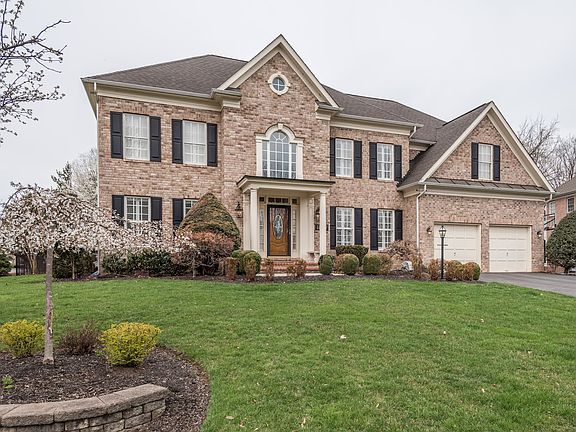 2nd image of 18317 Kemper Lakes Ct