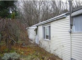 93 Oxford Ave, Dudley, MA 01571