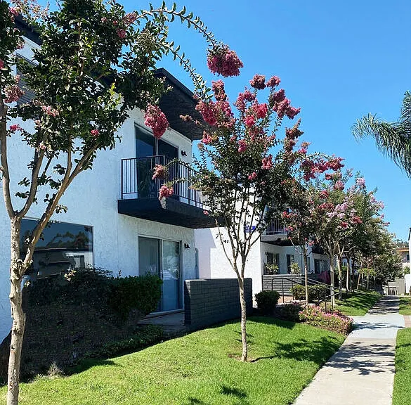 Latitude Apartments at Mission Valley — Photo 13