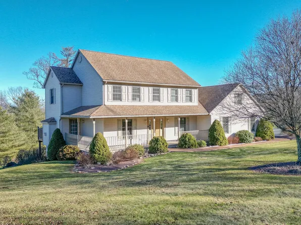 85 Hiawatha Trl, Lock Haven, PA 17745