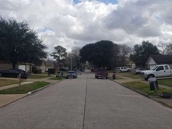 4th image of 5538 Fair Forest Dr