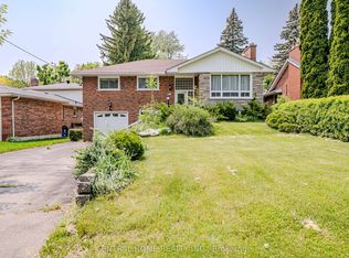 102 Meadowvale Rd, Toronto, ON