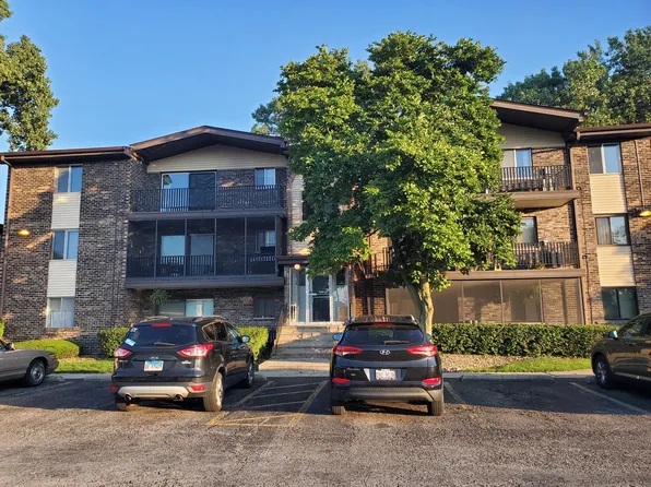 5003 135th St APT 12, Crestwood, IL 60418