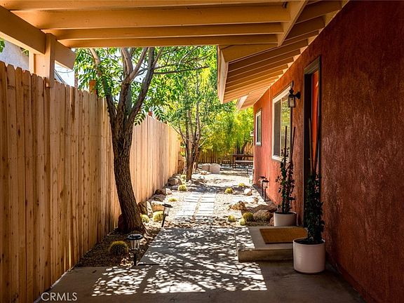 2nd image of 62016 Valley View Cir