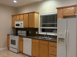 800 Lawler Dr #1, Jessup, PA 18434