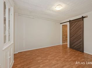 30 8th St NE #1, Washington, DC 20002