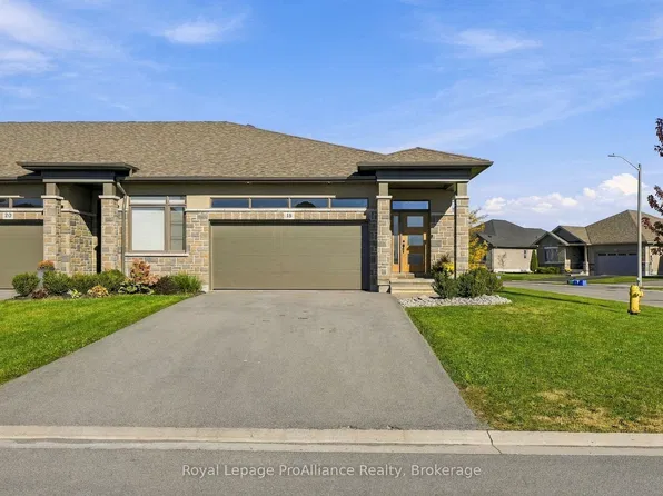 18 Covington Cres, Belleville, ON K8N 0K9