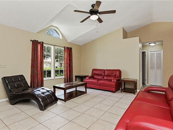 3rd image of 6816 Moorhen Cir