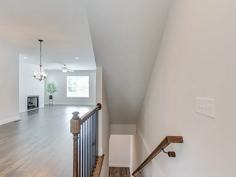 1290 Ainsworth Aly — Photo 29