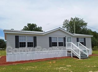 812 Shelby Ave, Alford, FL 32420
