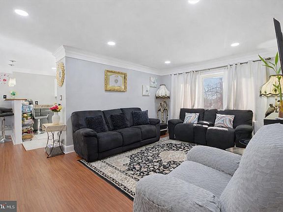 5th image of 4907 Kenyon Ct