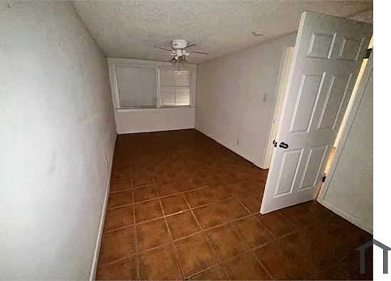 1 bed, $1,100 — Photo 4