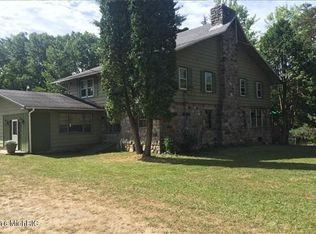 4144 W One Mile Rd, Fremont, MI 49412