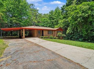 1140 Vonda Ln SW, Mableton, GA 30126