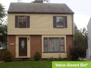 20916 Hillgrove Ave, Maple Heights, OH 44137