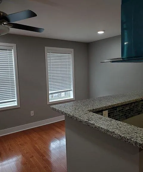 214 E Clifton Ave #2 — Photo 10