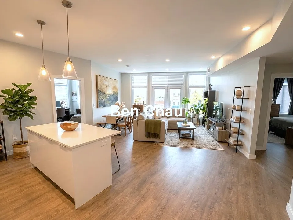 44 Medford St #304B
