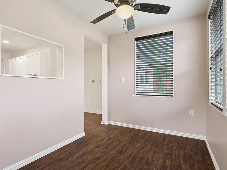 7606 Williamson Creek Dr — Photo 13