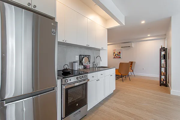 Rented by ERNY LLC | media 3