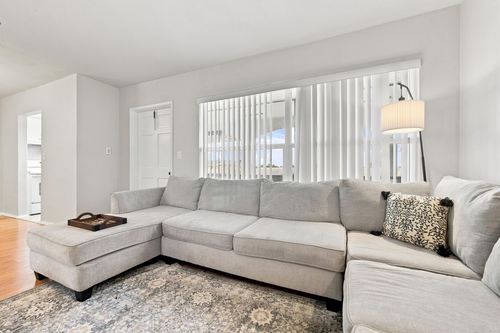 651 PINE Drive #309, photo 6