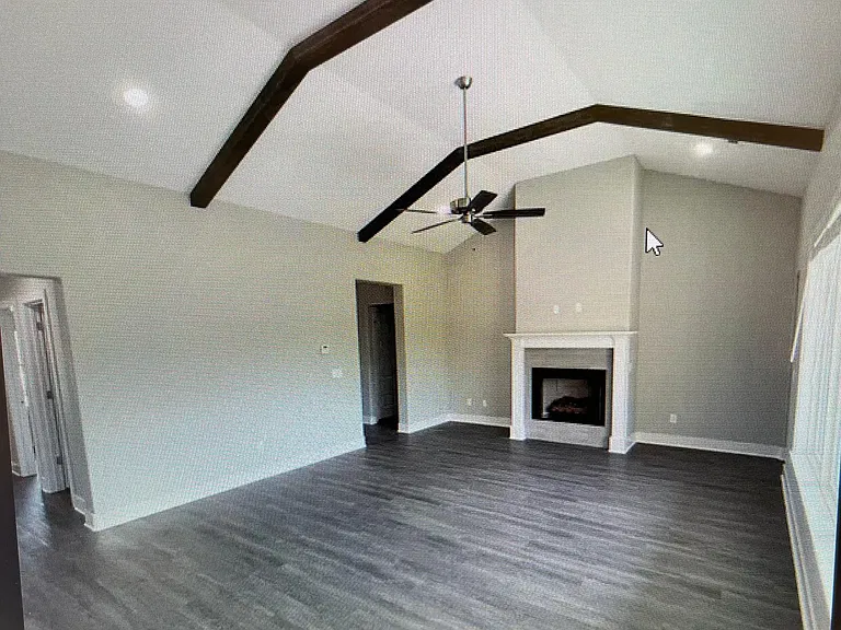 1563 N Pershing St — Photo 13