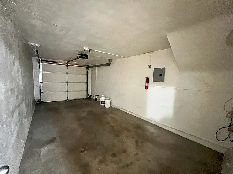 6527 Central Ave — Photo 13
