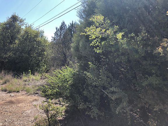 3rd image of 1170 N Rose Quartz Dr