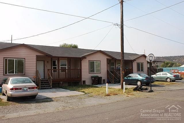1st image of 1000 NW 10th St