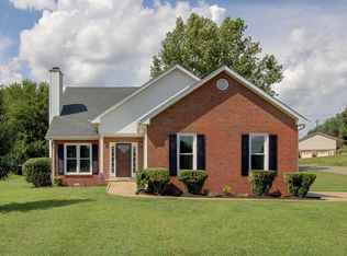 1984 Cane Brake Rd, Clarksville, TN 37040