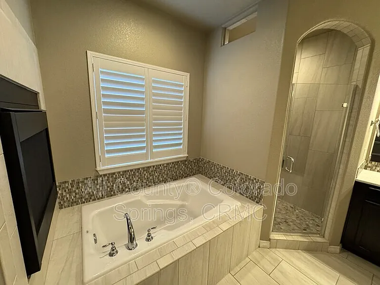 17888 White Marble Dr — Photo 12
