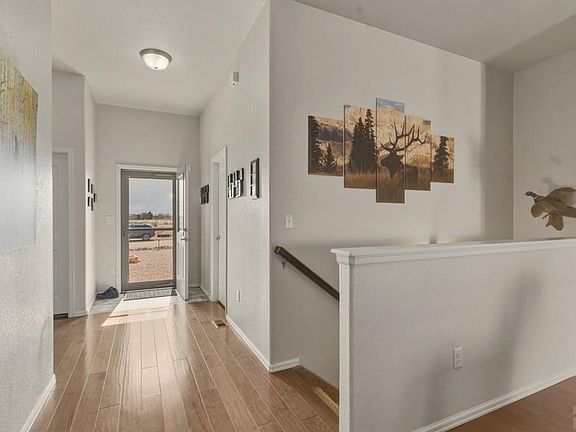 3rd image of 653 E Chaunsey Dr