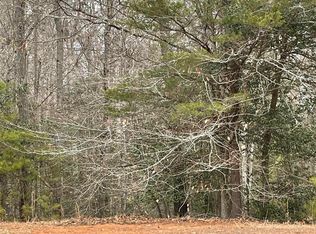 360 Pine Hills Rd, Woodruff, SC 29388