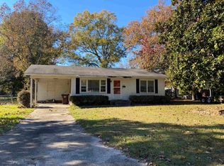 606 Maple St, Crossett, AR 71635