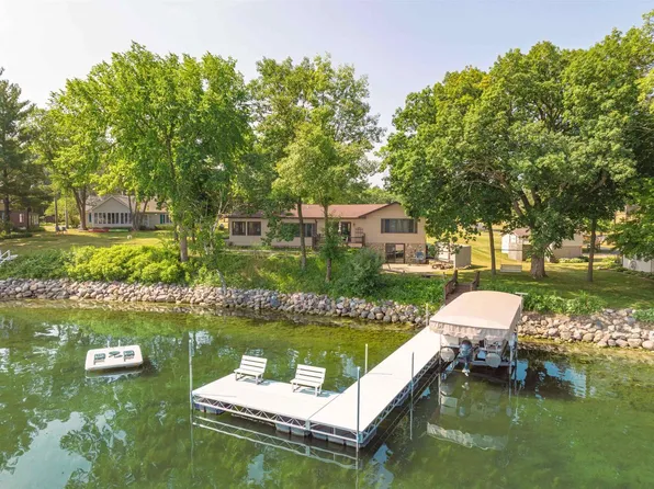 346 Fur Drive, Wisconsin Dells, WI 53965