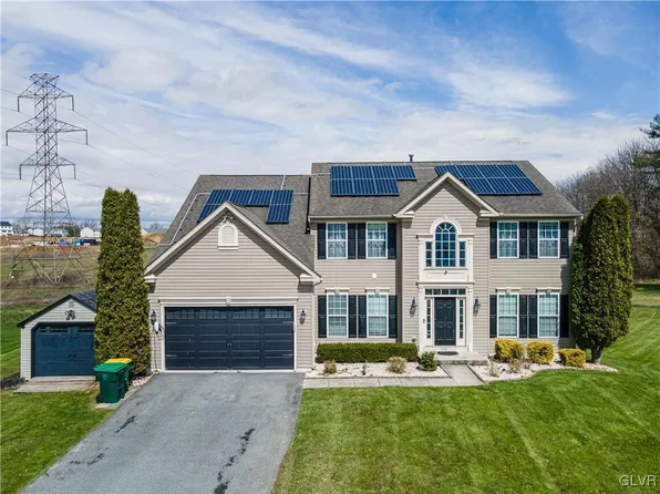 150 Clover Hollow Rd, Easton, PA 18045
