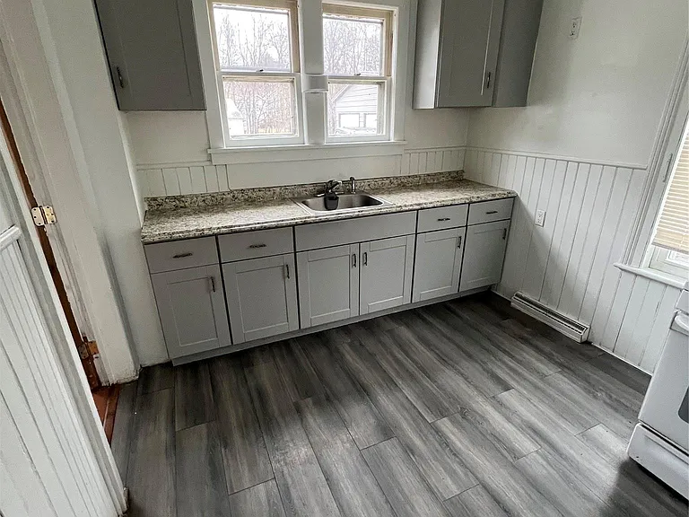49 Orange St — Photo 10