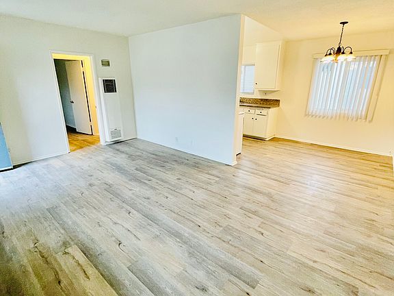 2nd image of 657 Milford St #17