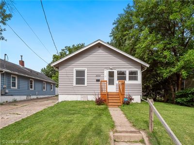 2004 Lay St, Des Moines, IA, 50317