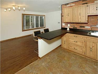 5th image of 816 Garden City Dr