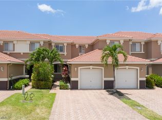9771 Roundstone Cir, Fort Myers, FL 33967