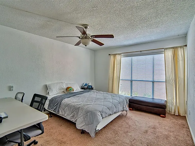 1810 NW 23rd Blvd #188 — Photo 11