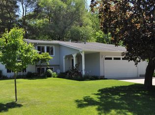 12808 Monticello Ln, Champlin, MN 55316