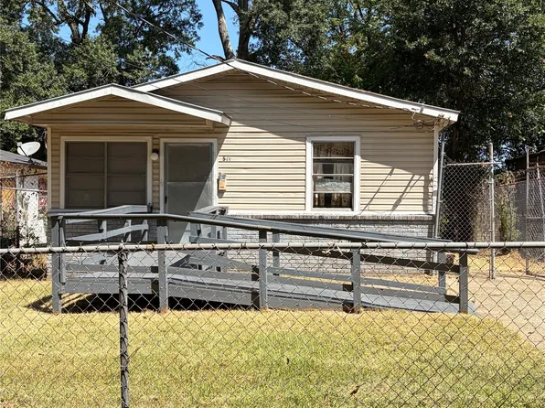526 Coon St, Shreveport, LA 71104